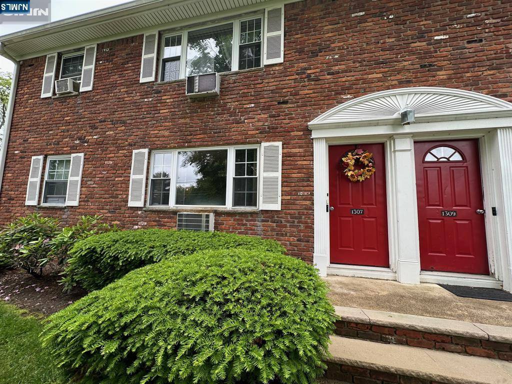 1307A Valley RD #1307A, Wayne, NJ 07470