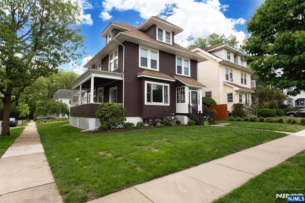 27 Morse AVE, Bloomfield, NJ 07003