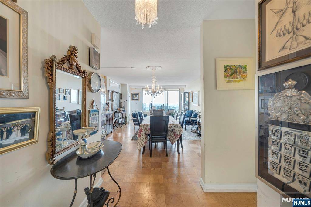 Fort Lee, NJ 07024,1530 Palisade AVE #21M