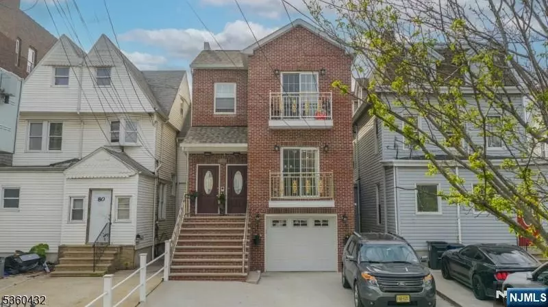 Newark, NJ 07107,82 9th ST