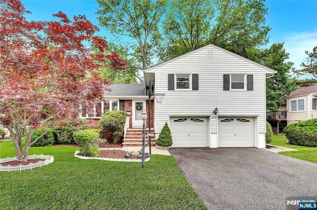676 Fletcher AVE, Oradell, NJ 07649