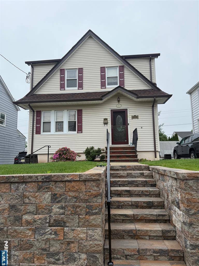 431 Sussex RD, Wood Ridge, NJ 07075