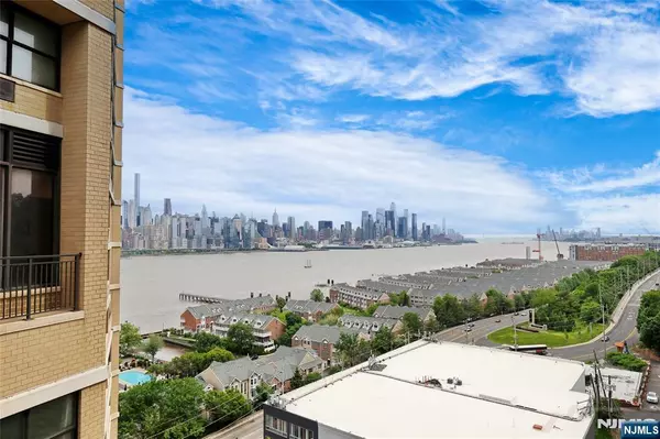 7002 Boulevard East #15p, Guttenberg, NJ 07093