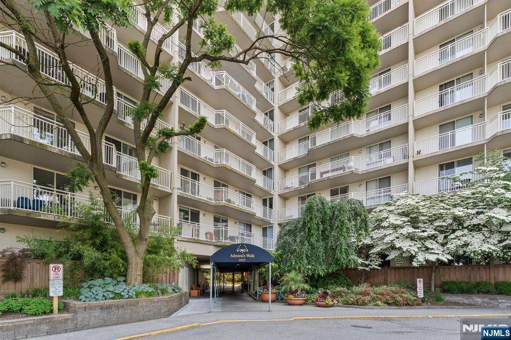 1055 River RD #301, Edgewater, NJ 07020