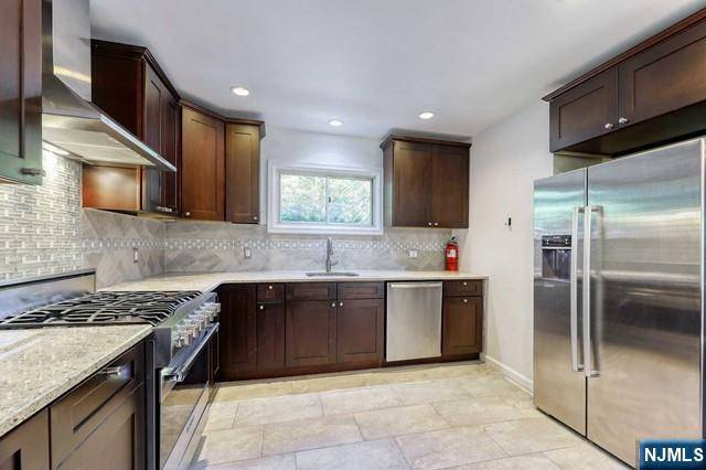 74 Buff RD, Tenafly, NJ 07670