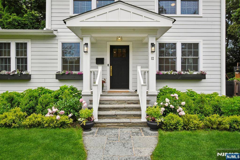 Montclair, NJ 07042,12 Clairidge CT