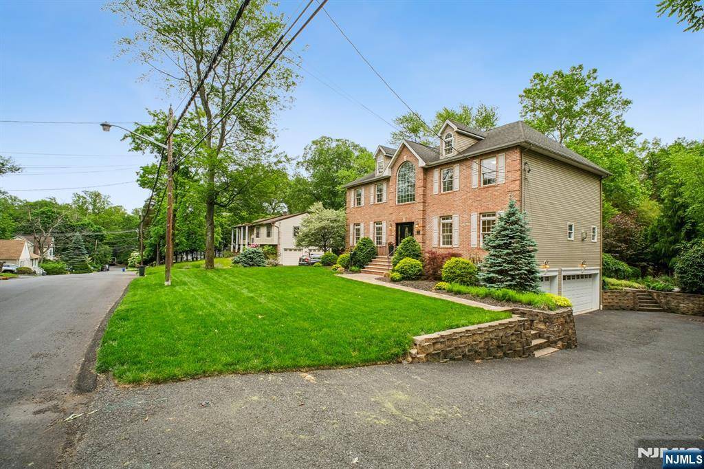 Park Ridge, NJ 07656,71 Louville AVE
