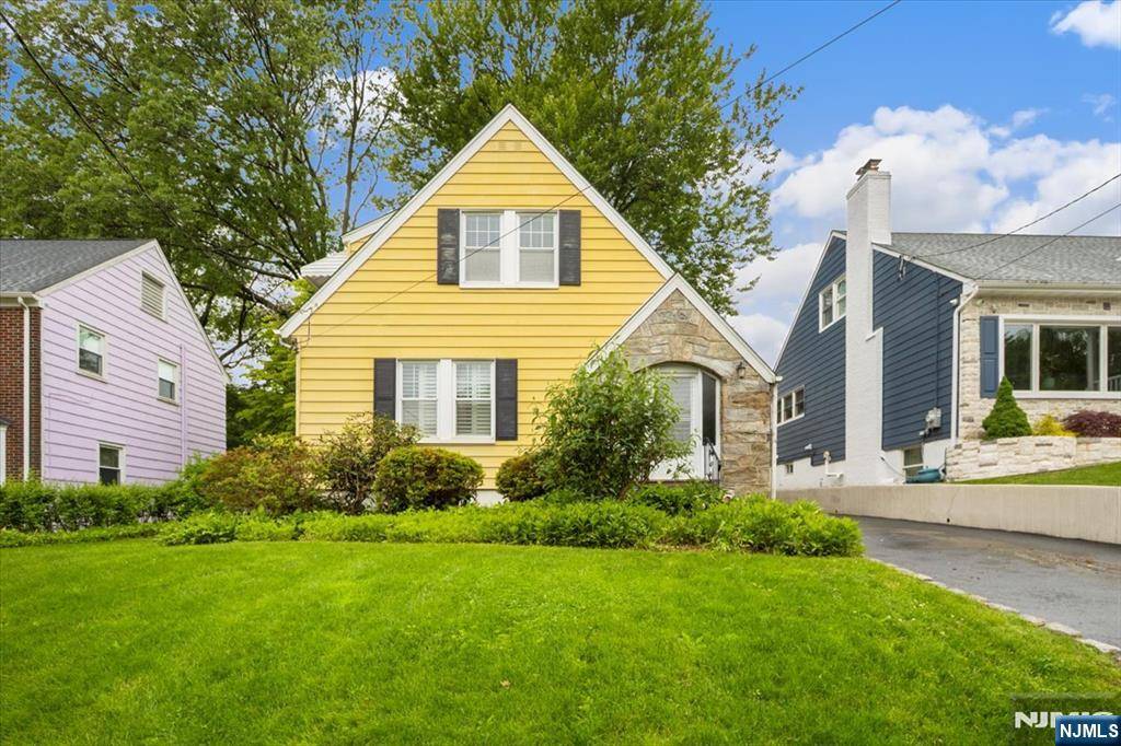 35 Highland AVE,  Maplewood,  NJ 07040