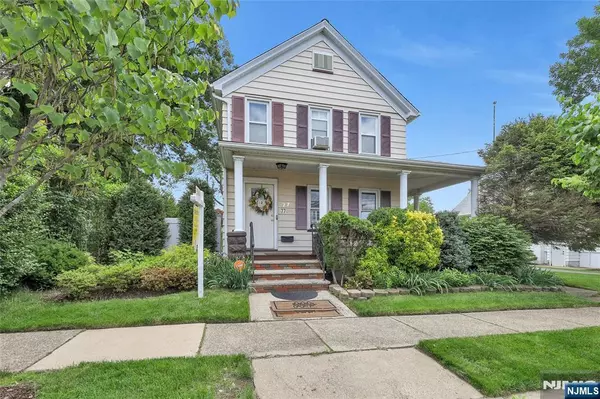 77 Heights AVE, Fair Lawn, NJ 07410
