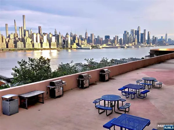 6600 JFK Blvd E #AD, West New York, NJ 07093