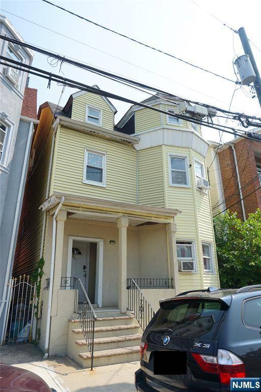 93 Astor ST, Newark, NJ 07114