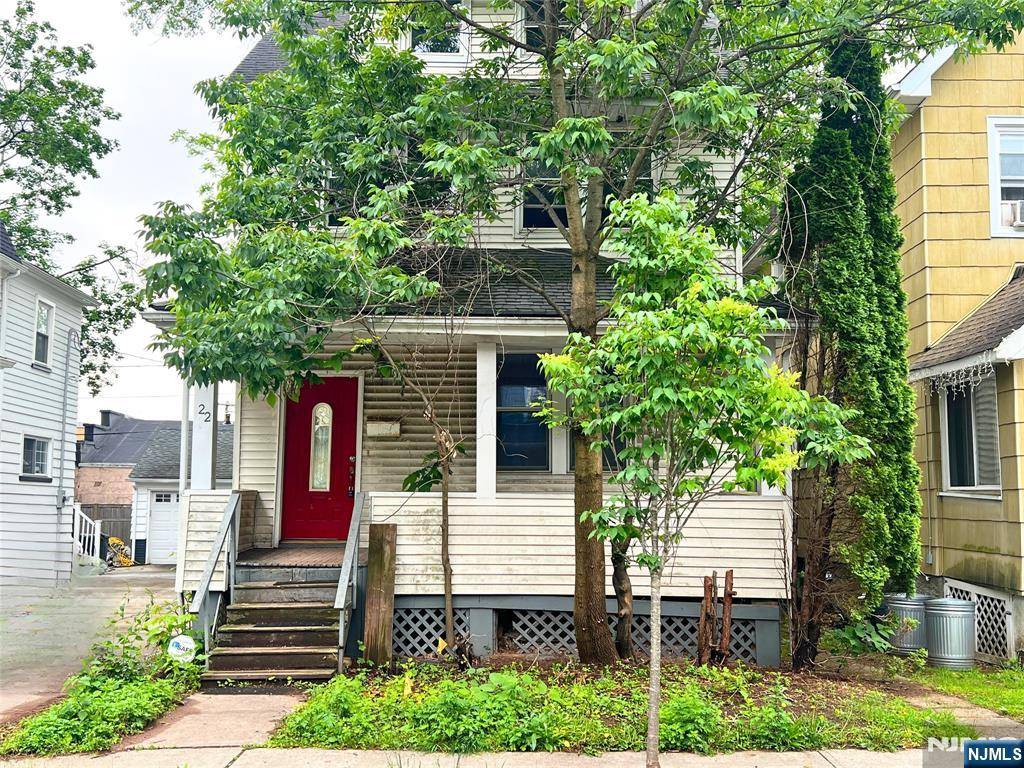 22 Clark ST, Glen Ridge, NJ 07028