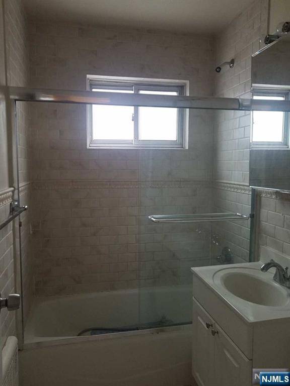 Teaneck, NJ 07666,1473 E Terrace CIR #6