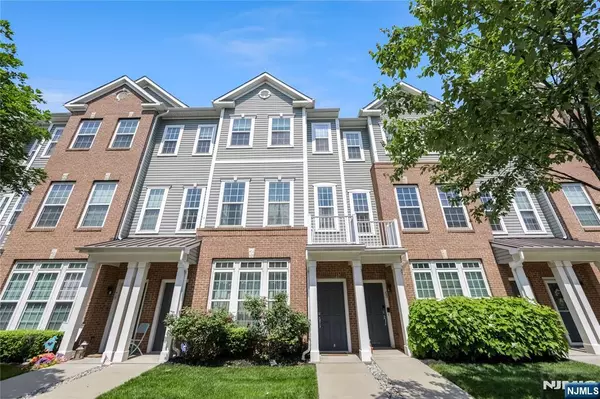 Wood Ridge, NJ 07075,69 Wesmont DR #1809