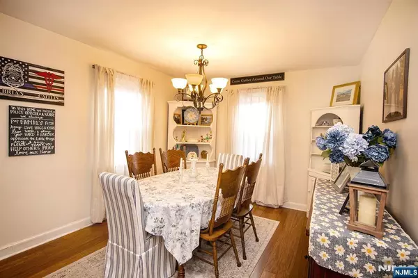 Dumont, NJ 07628,125 Virginia AVE