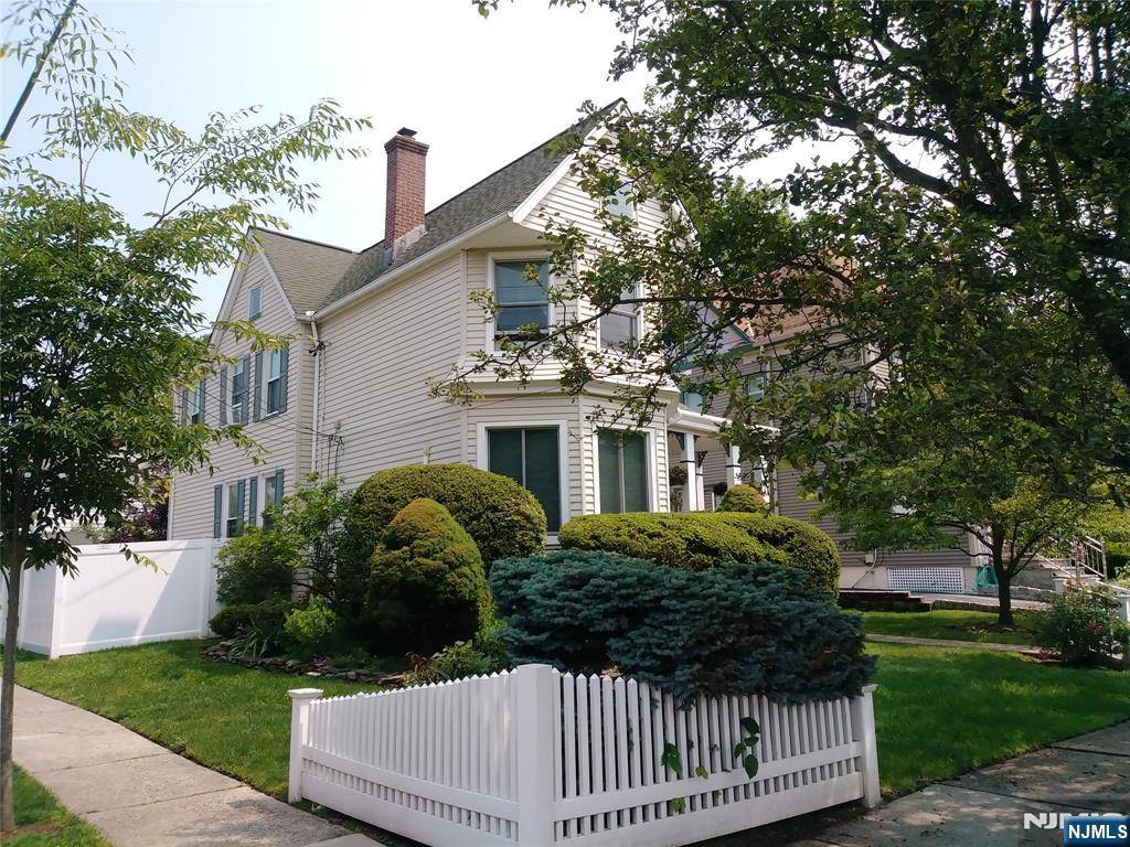 Hawthorne, NJ 07506,81 Rea AVE