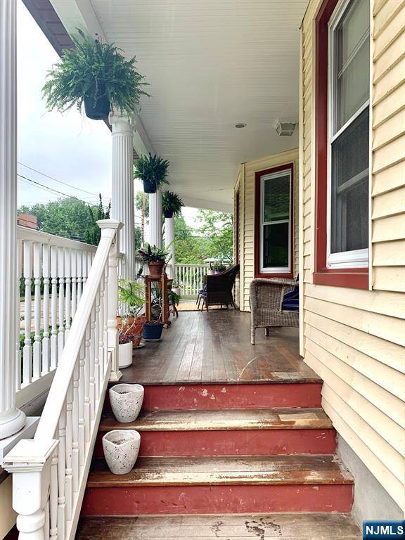 Rutherford, NJ 07070,231 Wood ST #1