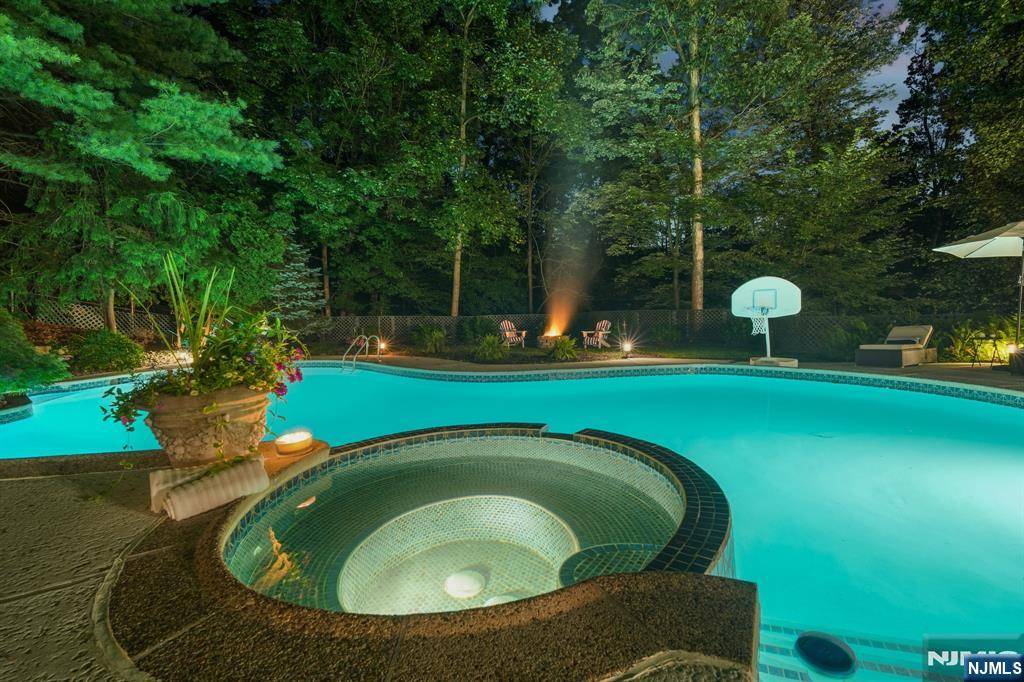 Montville Township, NJ 07045,63 Stony Brook RD