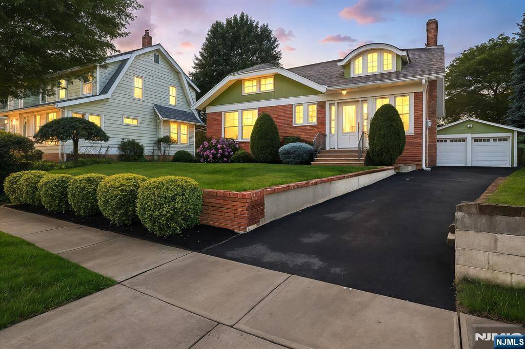 206 Eastern WAY, Rutherford, NJ 07070