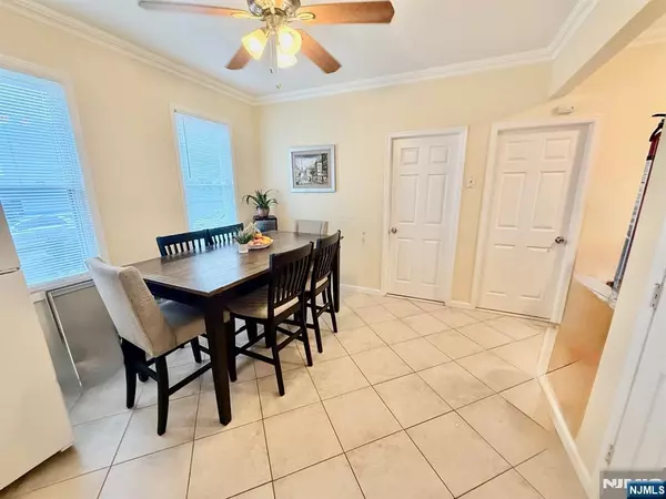 Wallington, NJ 07057,112 Lester ST