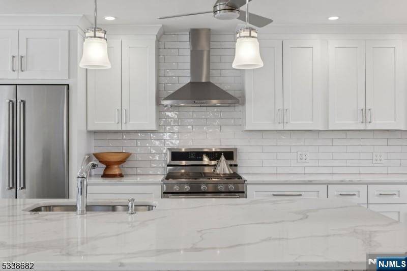 96 Giordano DR, West Orange, NJ 07052