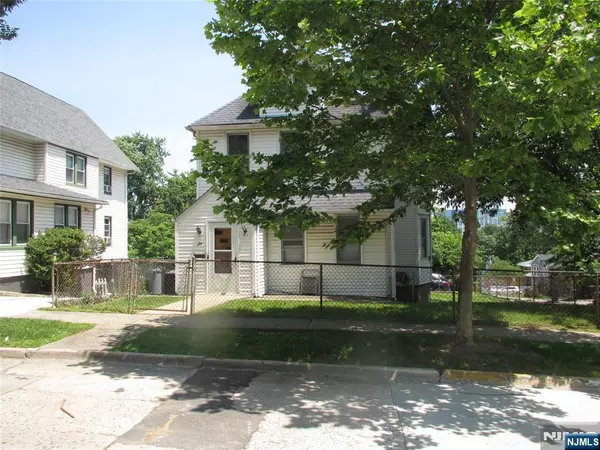 21 Overpeck AVE, Ridgefield Park, NJ 07660