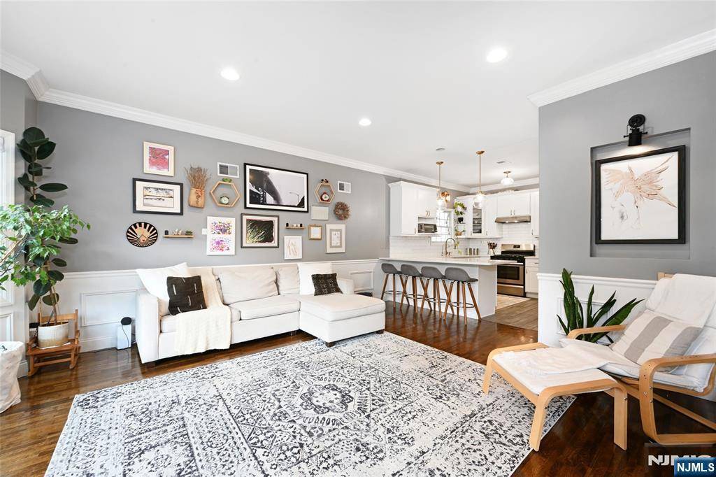 4 Sherman AVE #1, Jersey City, NJ 07307