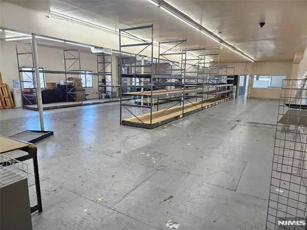 South Hackensack, NJ 07606,400 Route 46 West #2nd Fl