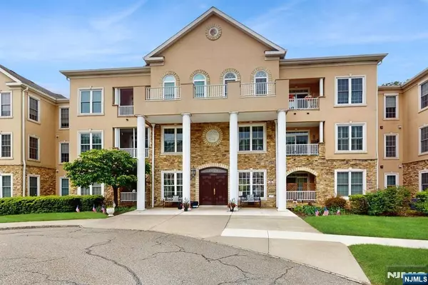 2306 Clinton LN, Rockaway Township, NJ 07866
