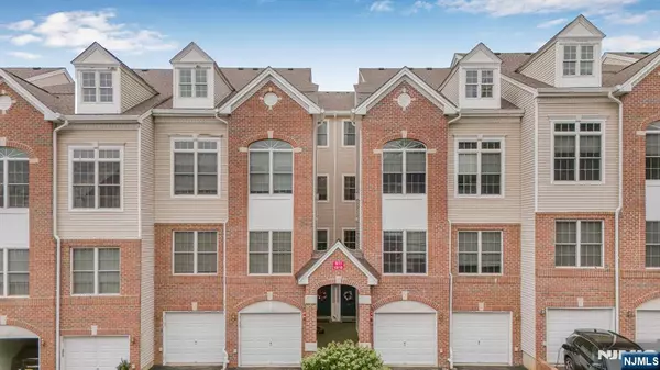 13 Nelke CT #407, Hawthorne, NJ 07506