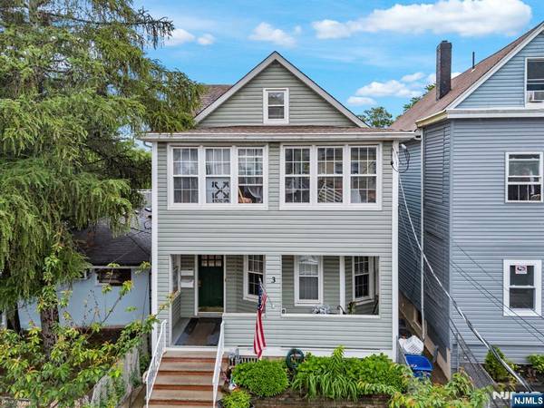 3 Van Buren ST, Passaic, NJ 07055