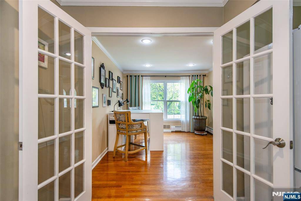 Wayne, NJ 07470,47 Robin Hood WAY