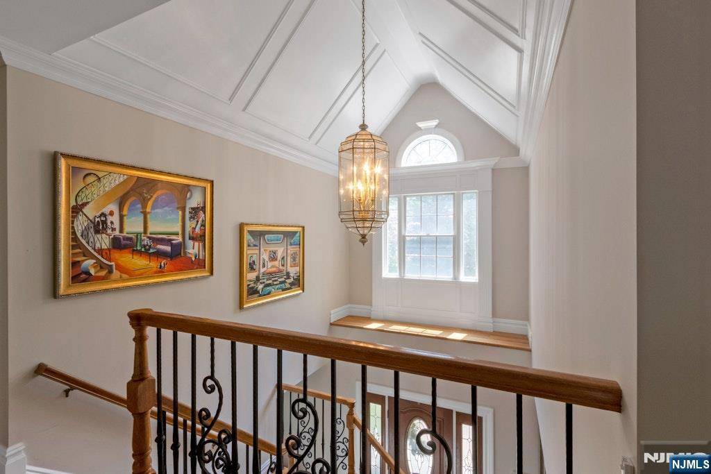 Norwood, NJ 07648,9 Meadow LN