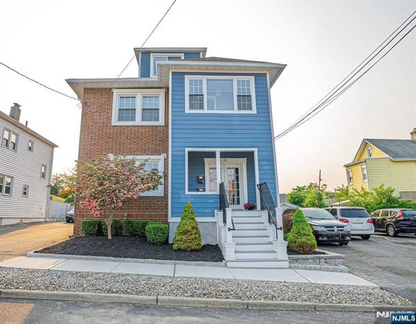 42 Berton PL, Nutley, NJ 07110