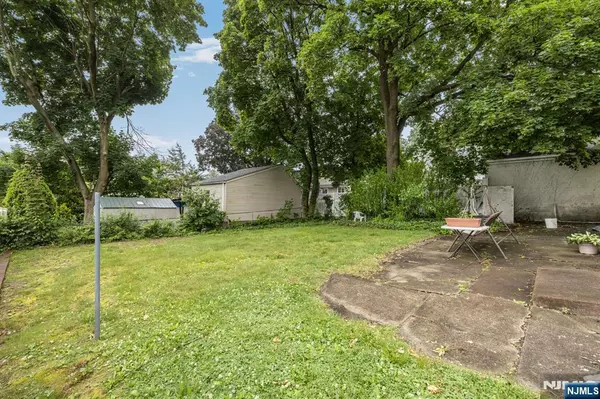 Bloomfield, NJ 07003,47 Darling AVE