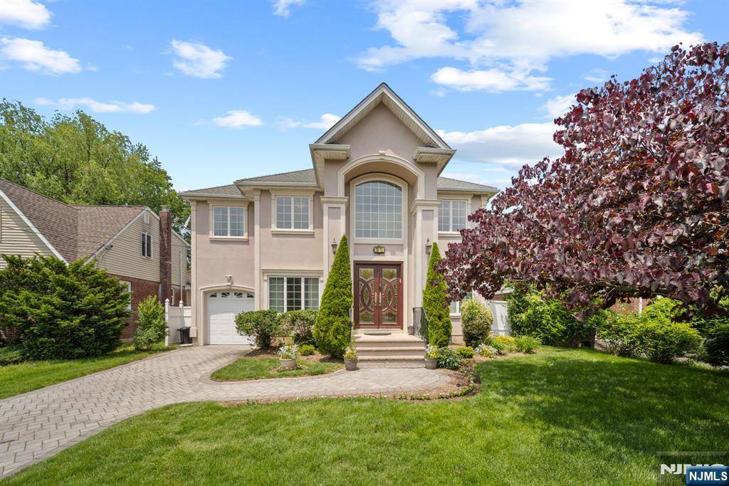 36-15 Garden View TER, Fair Lawn, NJ 07410