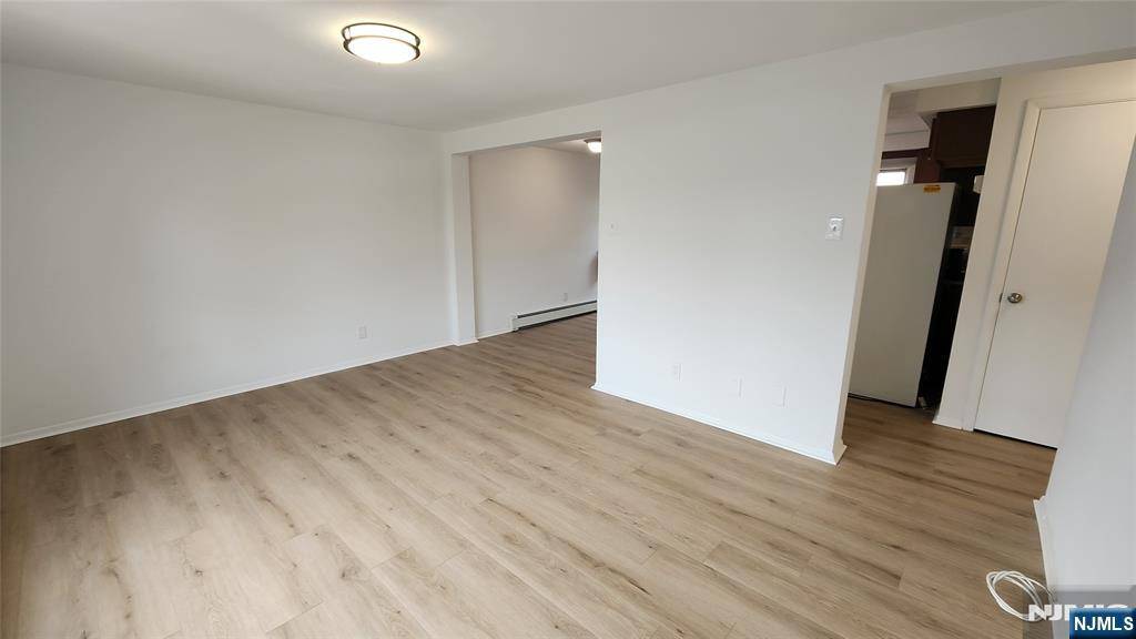 Little Ferry, NJ 07643,453 Liberty ST #1