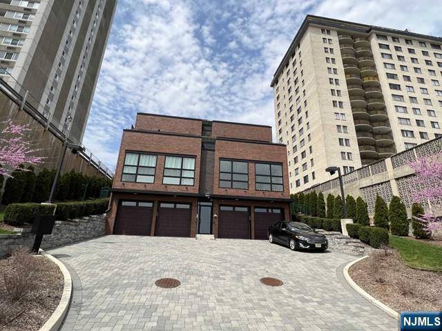 Hackensack, NJ 07601,140 Overlook AVE #C 1