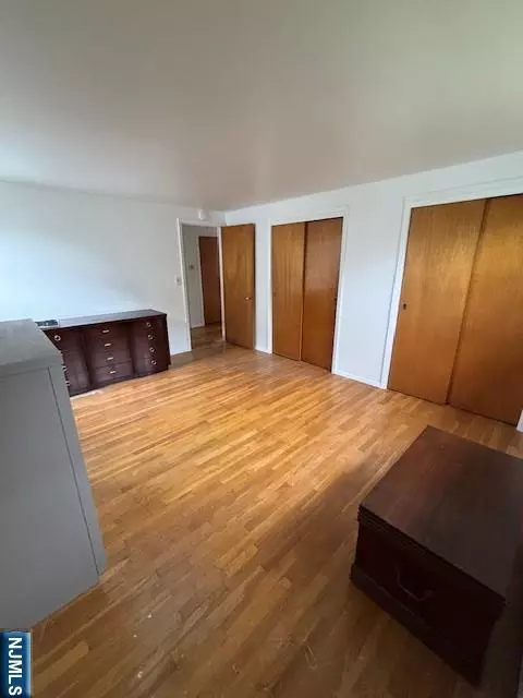 Rutherford, NJ 07070,40 Washington AVE