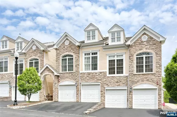 Montvale, NJ 07645,44A Forshee CIR #44A