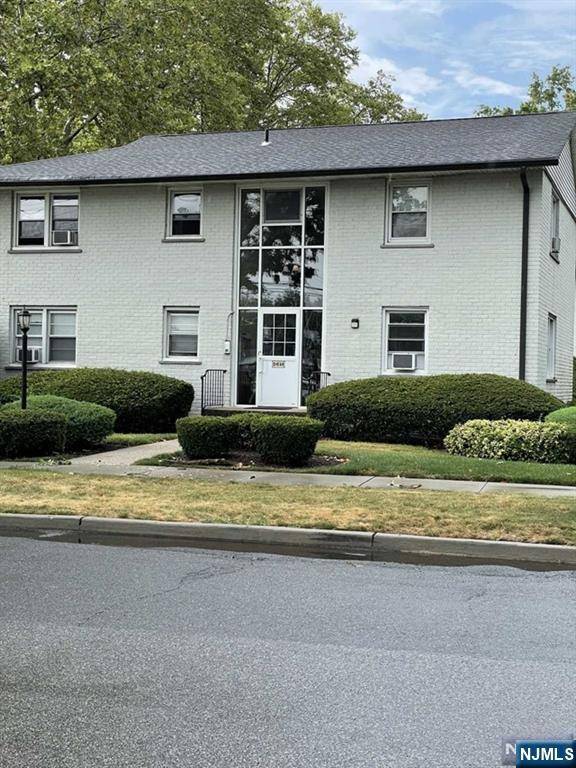 23-05 High ST #B, Fair Lawn, NJ 07410