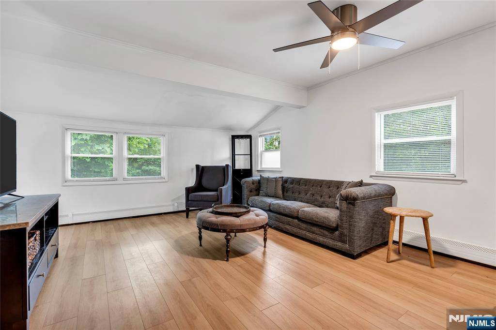 West Milford, NJ 07421,40 Kingsland RD