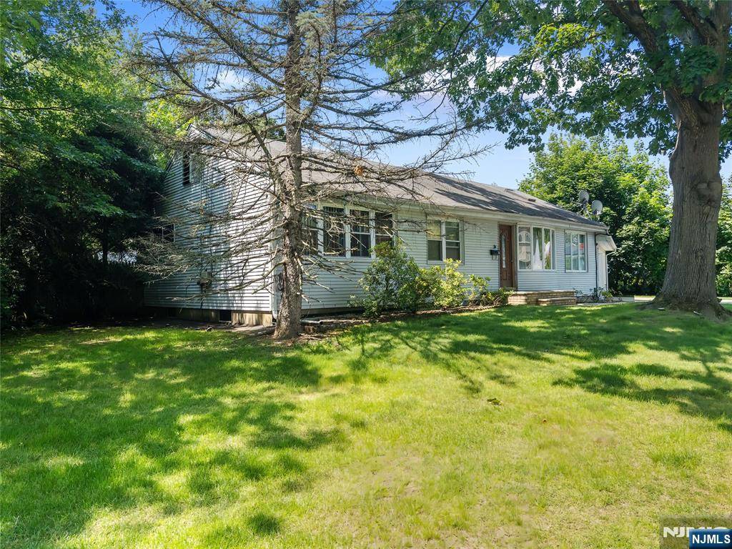 Fair Lawn, NJ 07410,74 Garwood RD