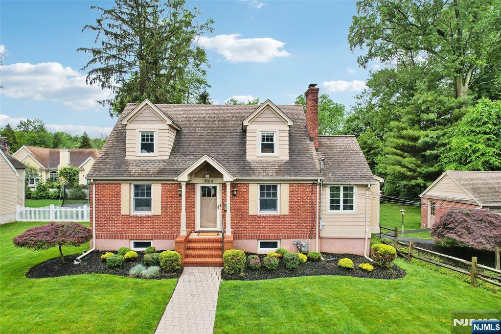 789 Woodland AVE, Oradell, NJ 07649