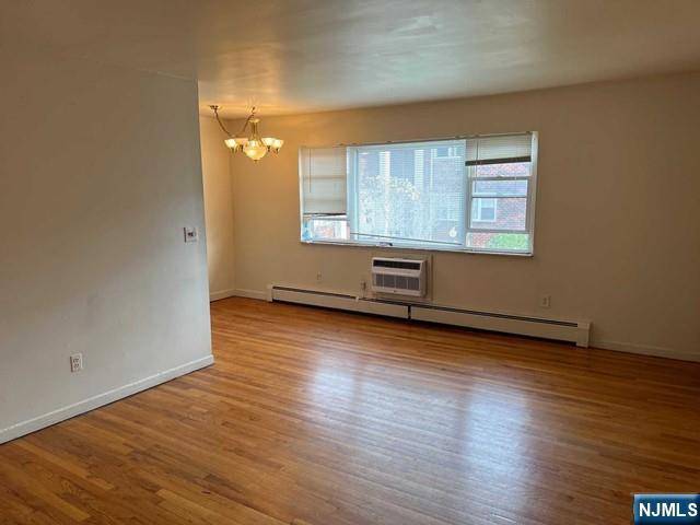 Fairview, NJ 07022,455 Fairview AVE #8