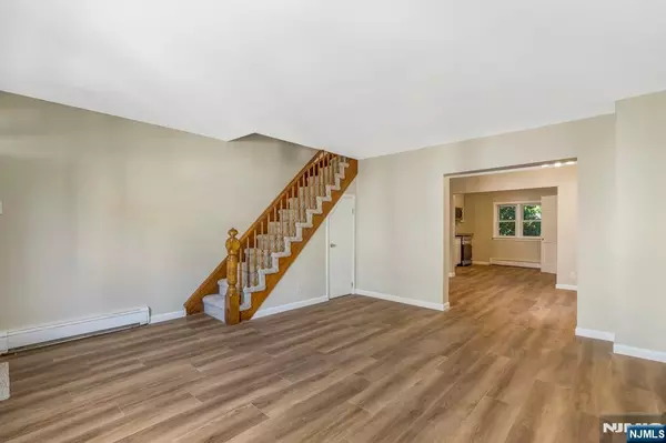 Bayonne, NJ 07002,45 E 28th ST