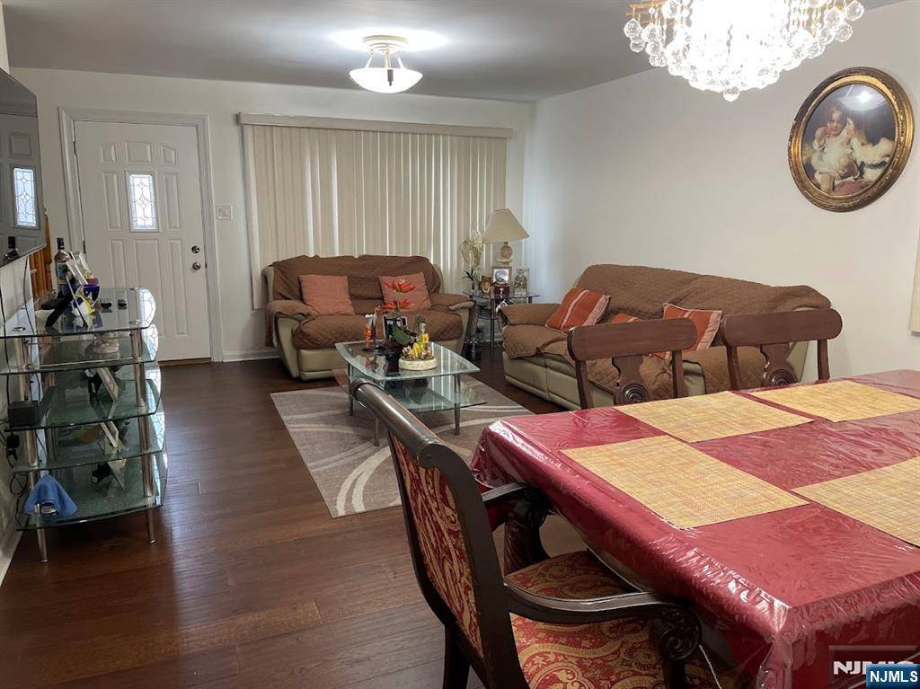 Kearny, NJ 07032,278 Forest ST