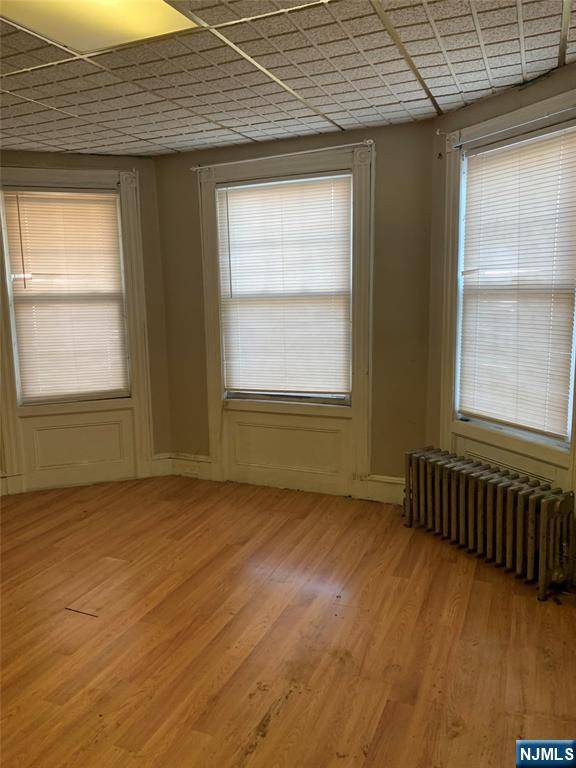 Paterson, NJ 07522,183 7th ST