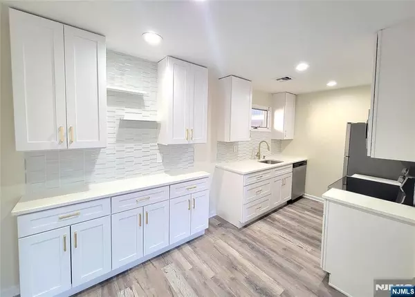 105 State ST #2H, Hackensack, NJ 07601