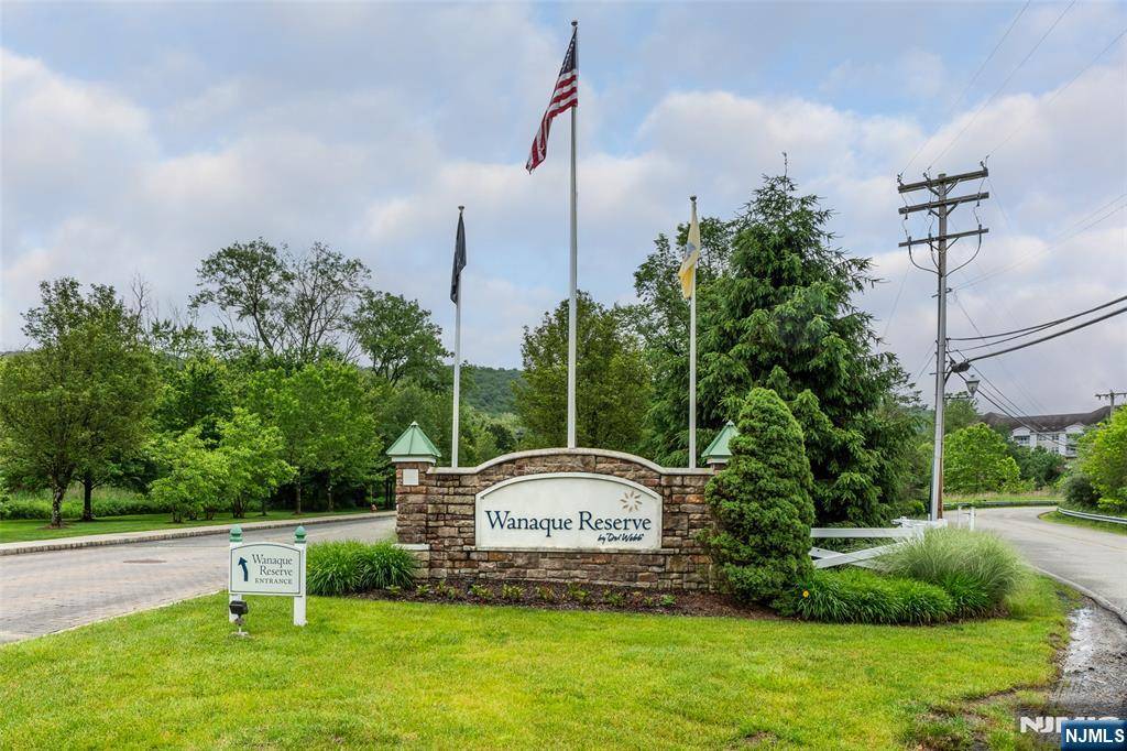 10416 Warrens WAY, Wanaque, NJ 07465